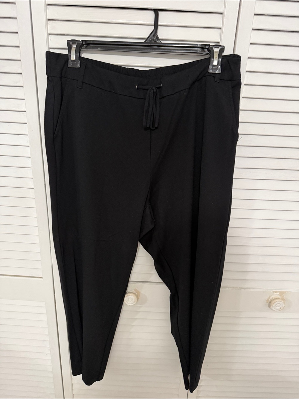 Women’s Jones New York Black Drawstring Jogger Pants